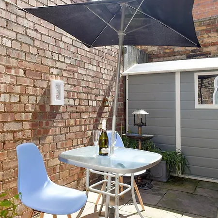 Midbays سكرابورو